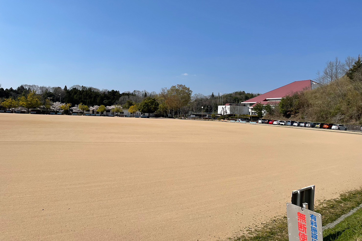 陸上競技場の外観